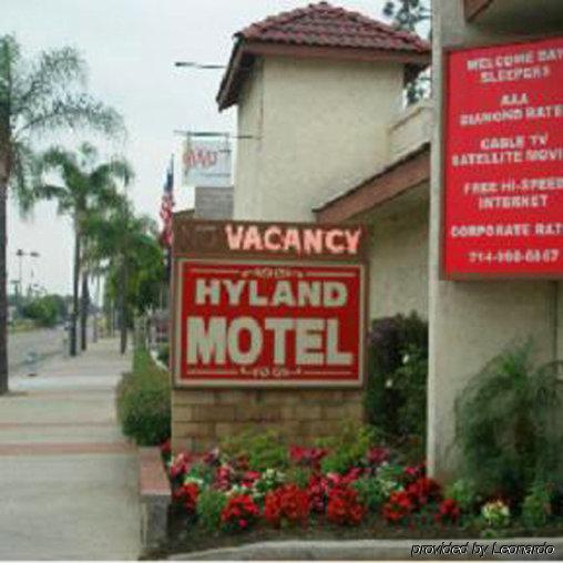 Hyland Motel Брея Экстерьер фото
